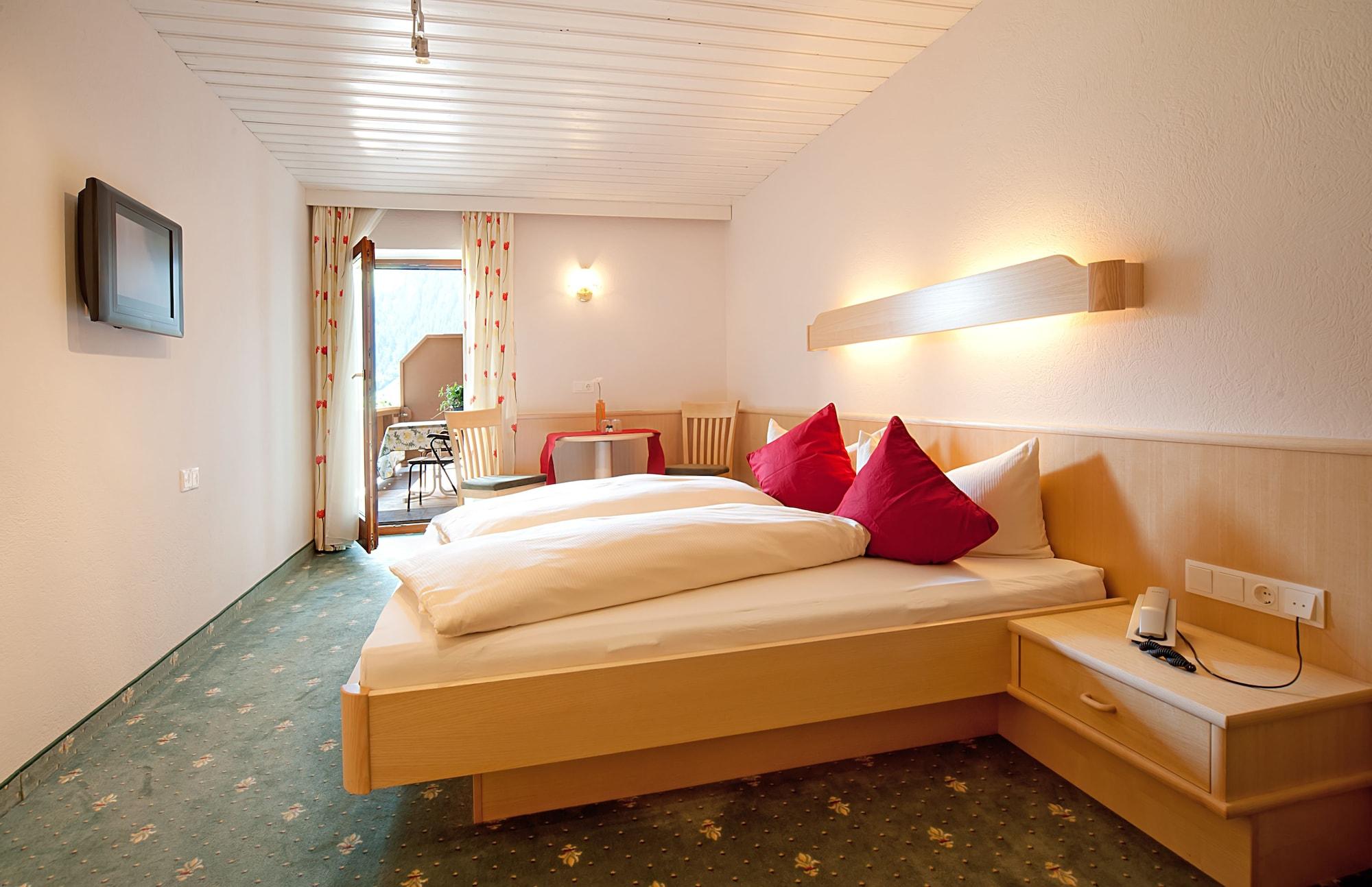 Hotel Eckartauerhof 메이른호픈 외부 사진