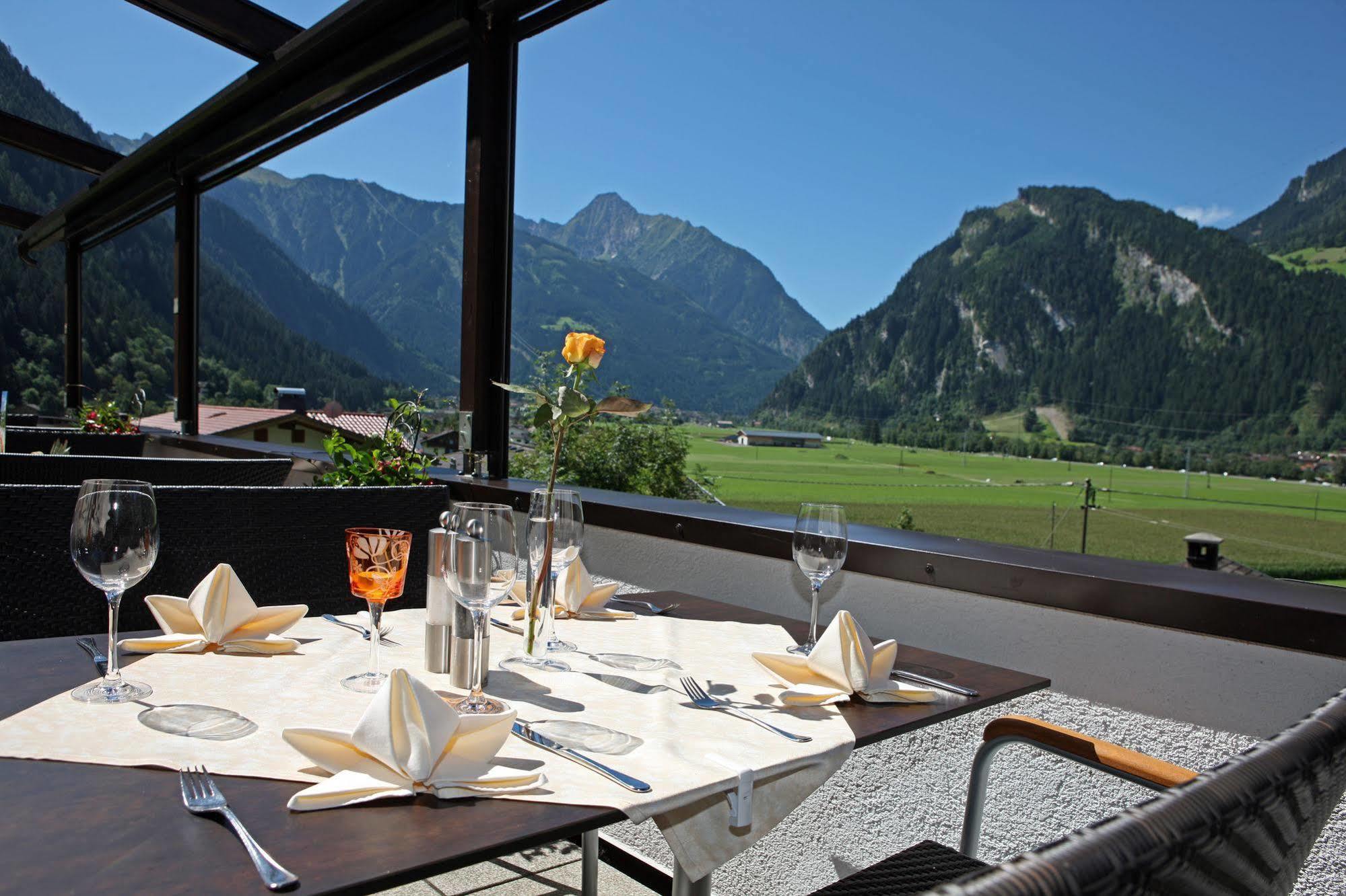 Hotel Eckartauerhof 메이른호픈 외부 사진